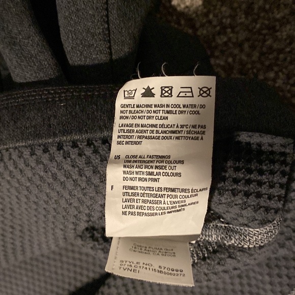 Dark gray large Puma half zip golf pullover. - Picture 4 of 5